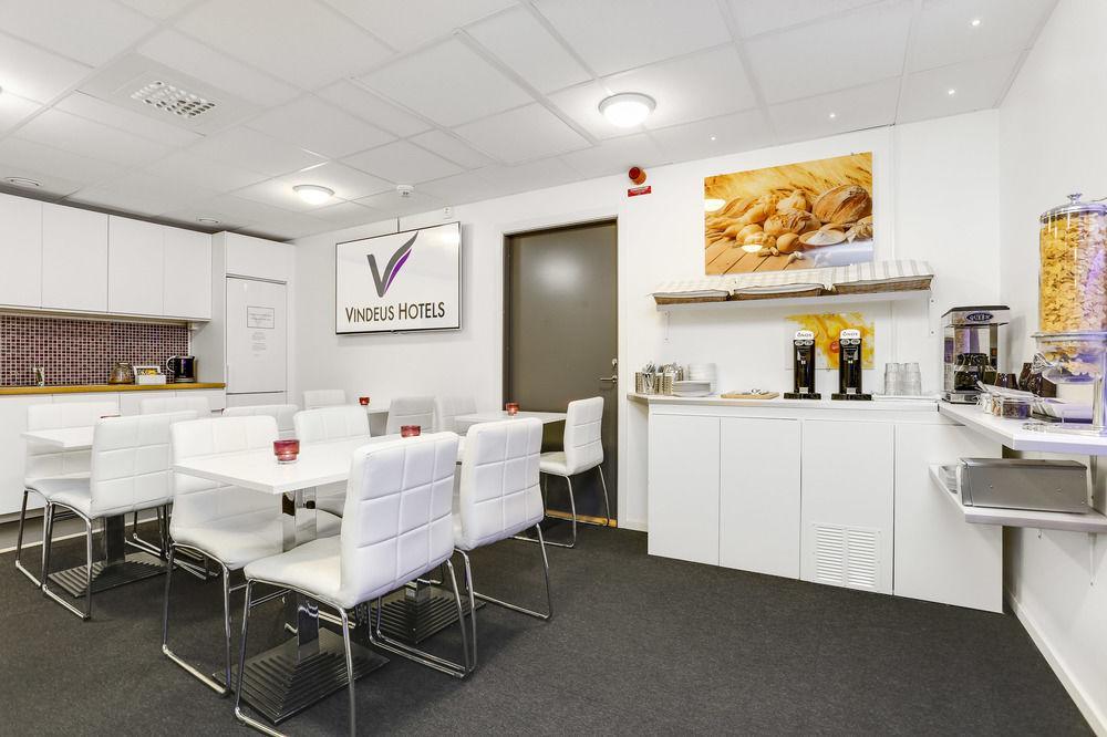 Hotel Vindeus Södertälje Kültér fotó
