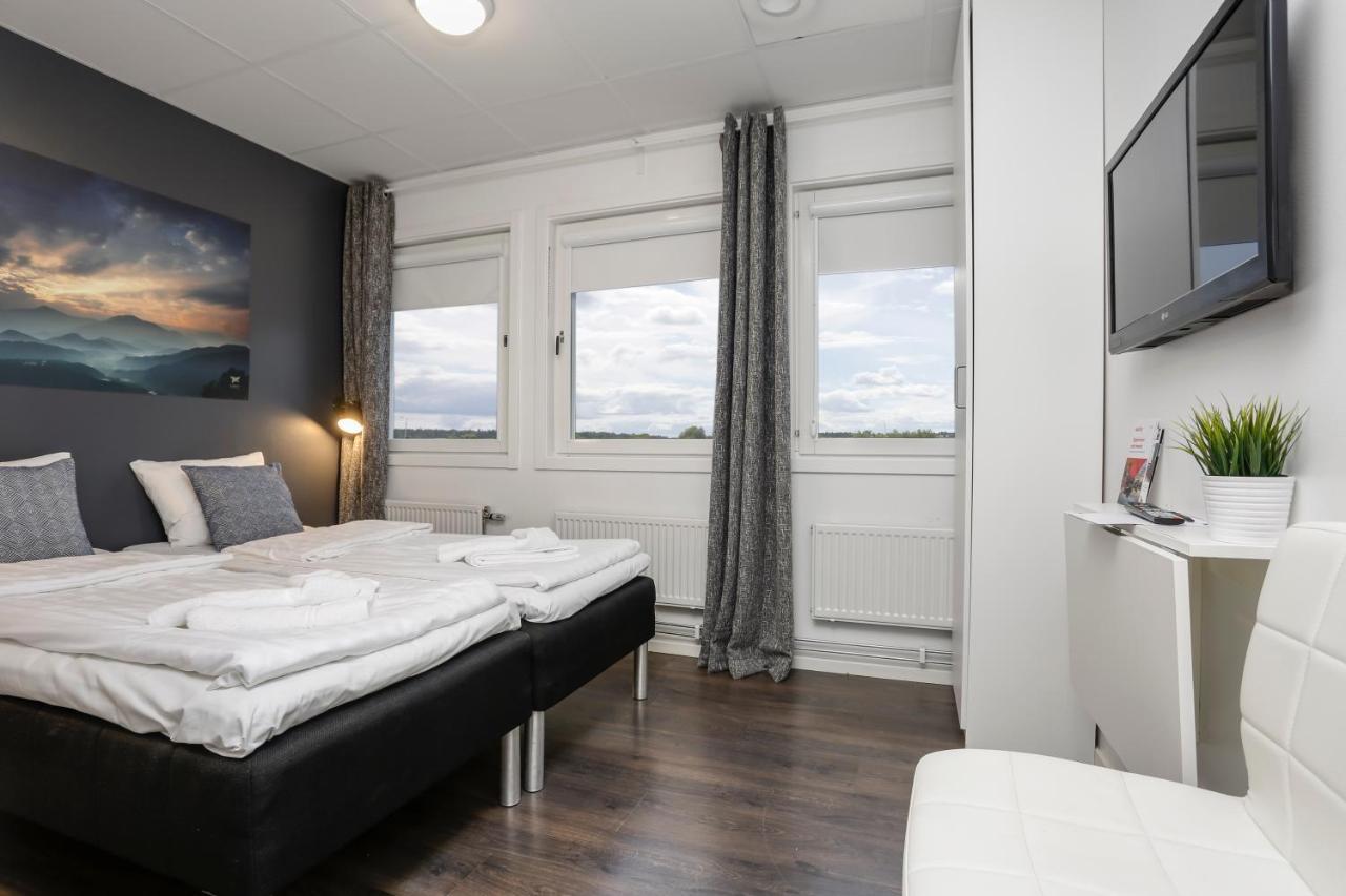 Hotel Vindeus Södertälje Kültér fotó