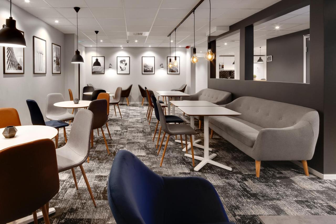 Hotel Vindeus Södertälje Kültér fotó